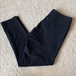 NWT Outdoor Voices heathered charcoal 3/4 warmup